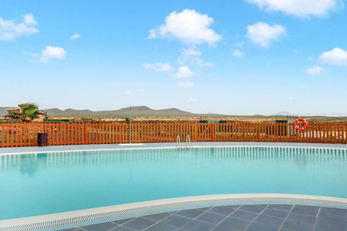 Villa Majanicho Con Piscina Lajares Esterno foto